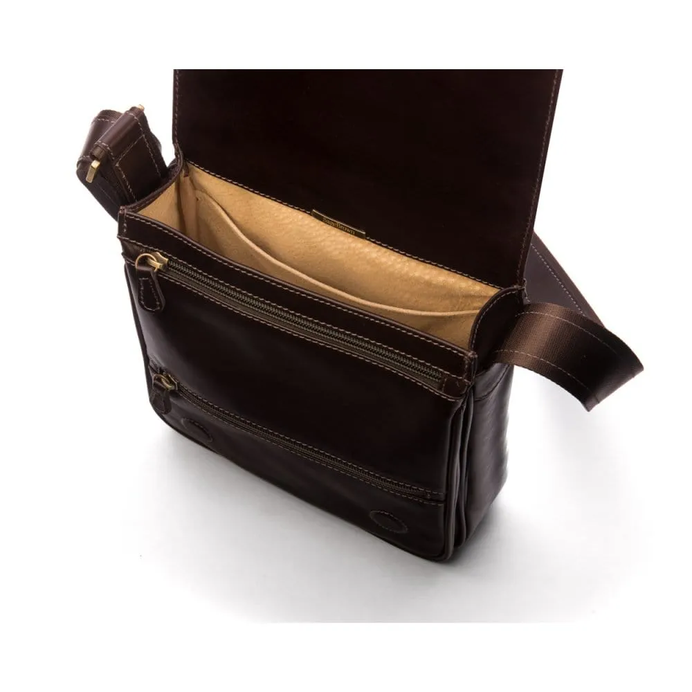 A4 Portrait Medium Leather Messenger Bag - Brown