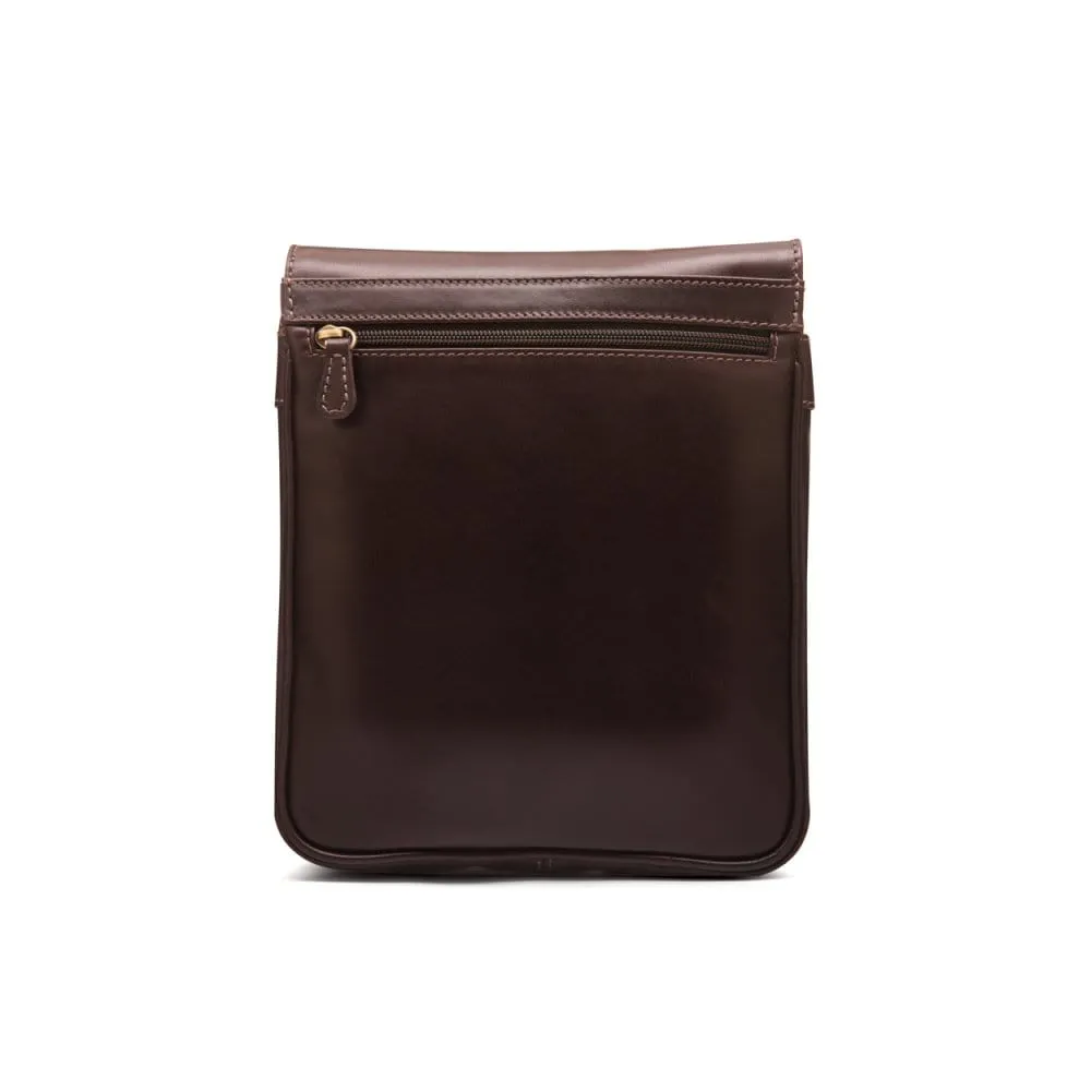 A4 Portrait Medium Leather Messenger Bag - Brown
