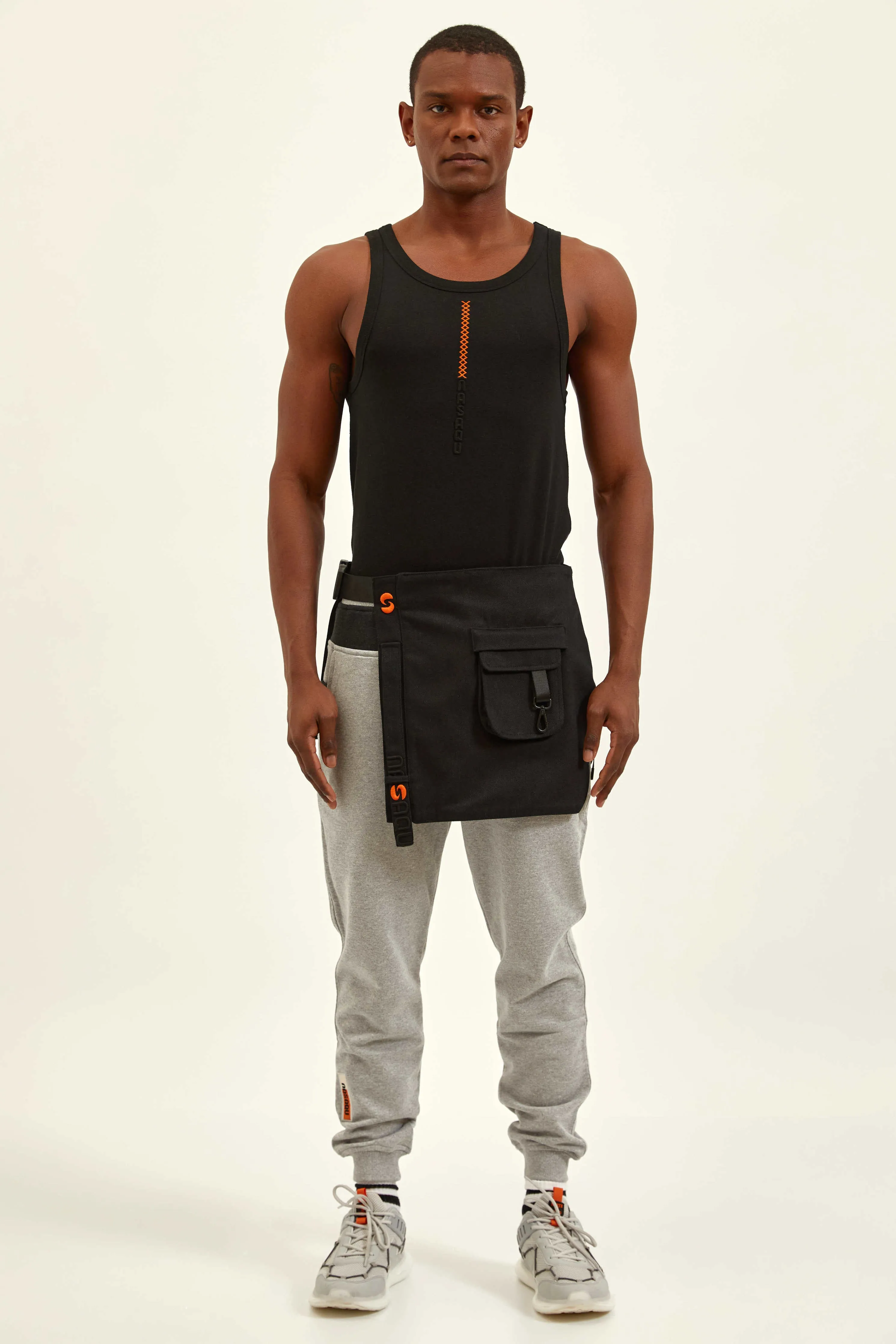 AQRU Adjustable Waist Bag - Black