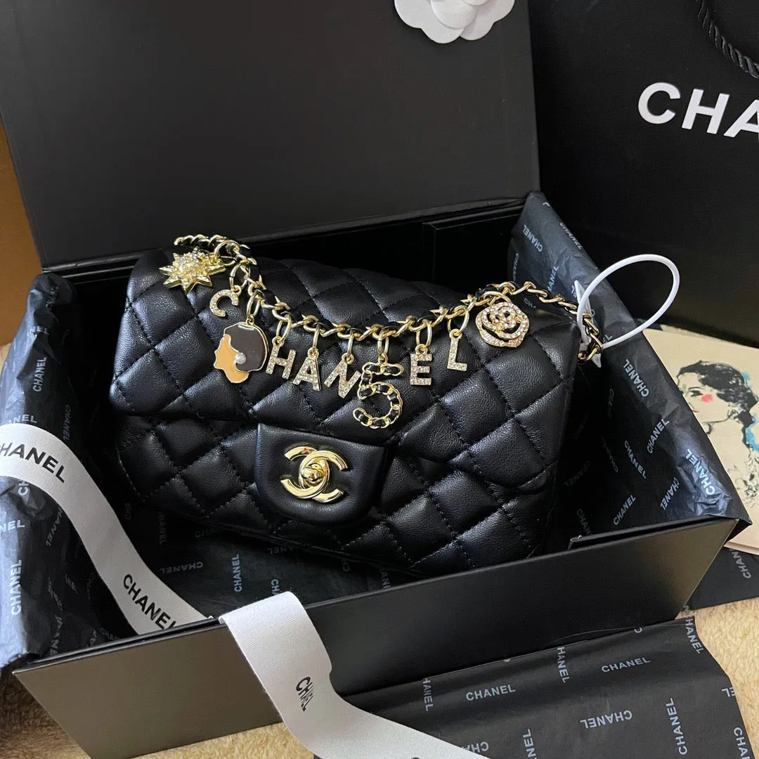 CC652 Small Classic Handbag / 8.6x5.7x2.4inch