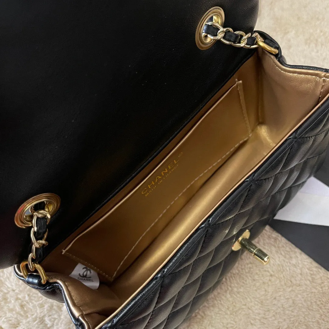 CC652 Small Classic Handbag / 8.6x5.7x2.4inch