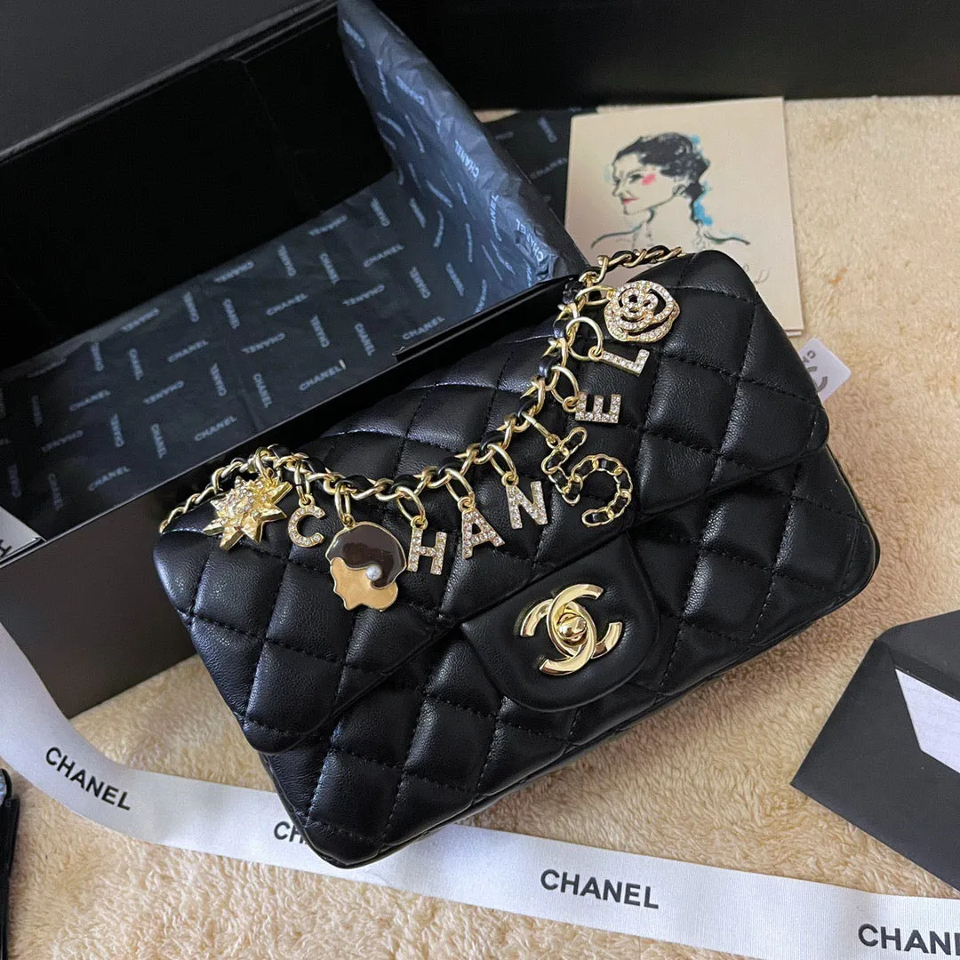 CC652 Small Classic Handbag / 8.6x5.7x2.4inch
