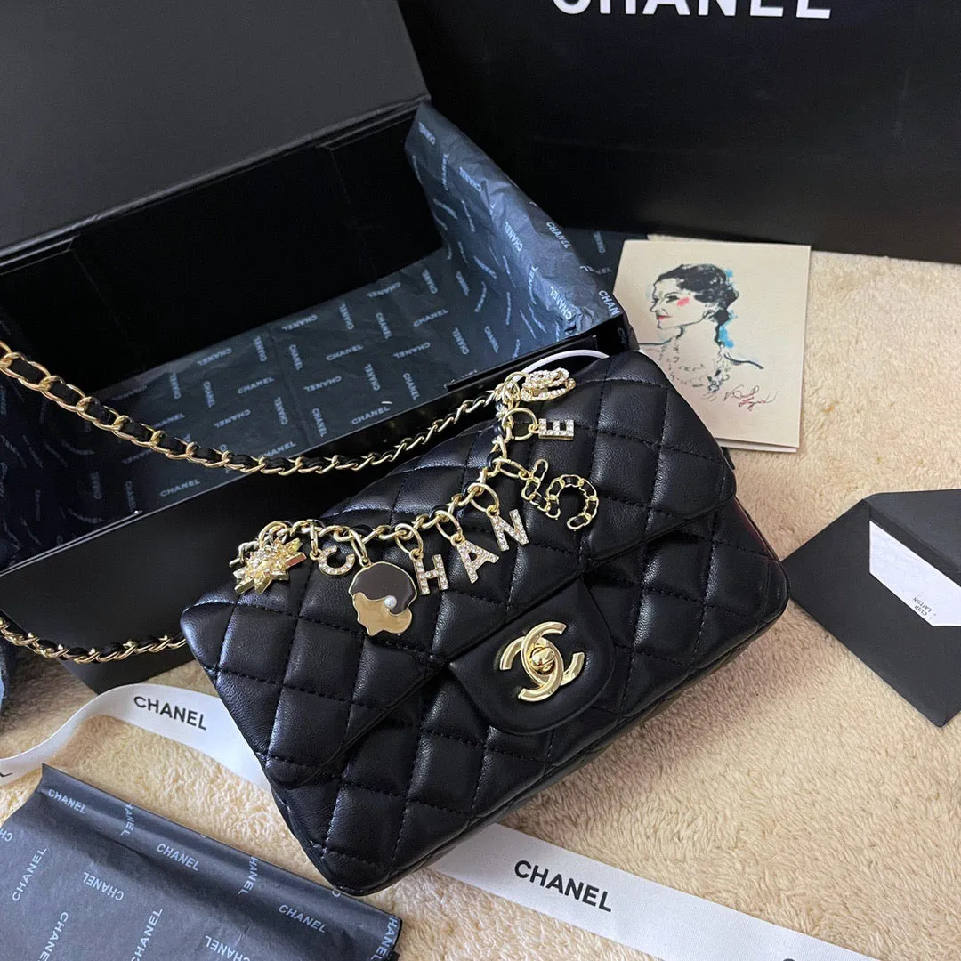CC652 Small Classic Handbag / 8.6x5.7x2.4inch