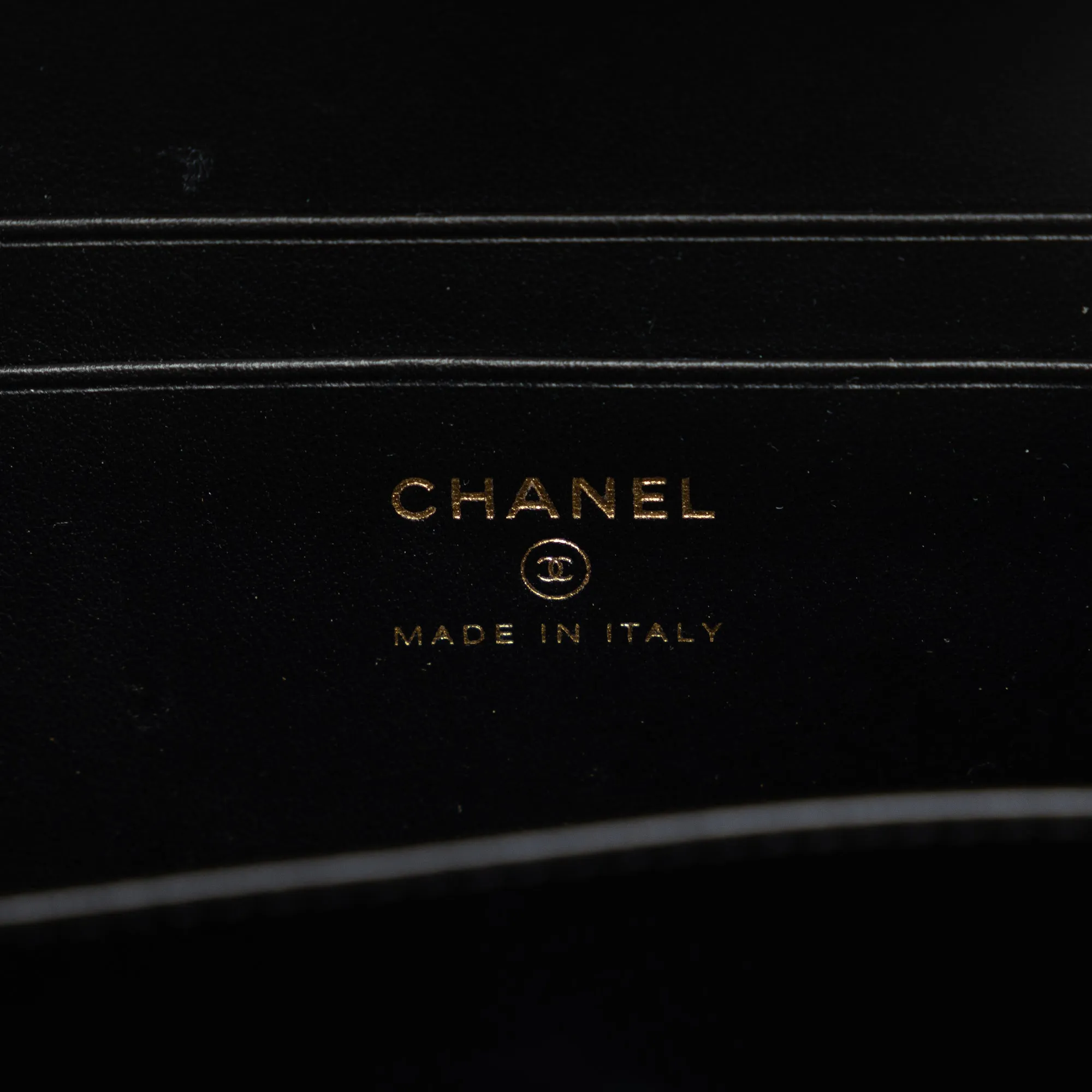 Chanel Caviar CC Filigree Crossbody Crossbody Bag