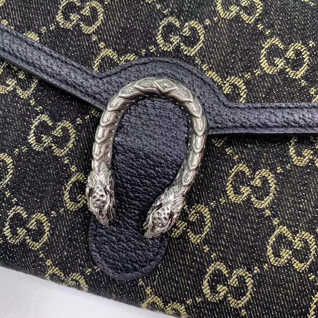 GC411 Wallet on the Chain / HIGHEST QUALITY VERSION